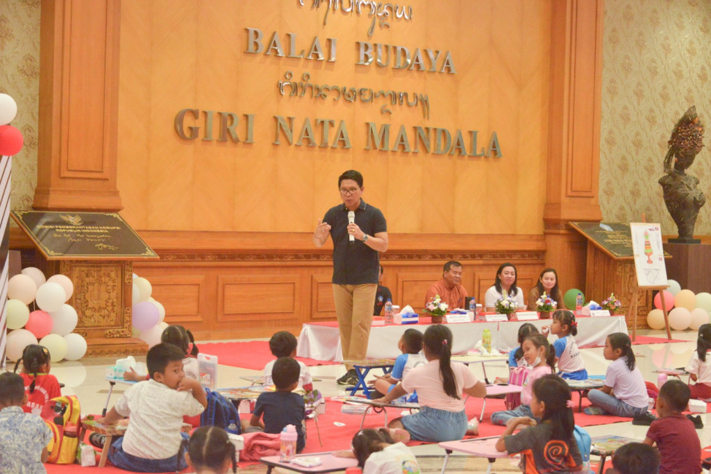 Sekda Adi Arnawa Buka Lomba Mewarnai PAUD se-Badung